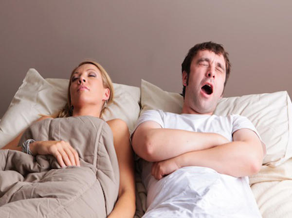 Hậu trăng mật, vợ chồng chán nhau vì chuyện tế nhị