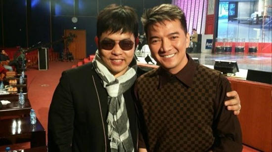 Bi hài chuyện “ông hoàng” dọa nạt đàn em vì “gà“