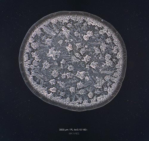 Không phải nước mắt nào cũng "mặn" như nhau