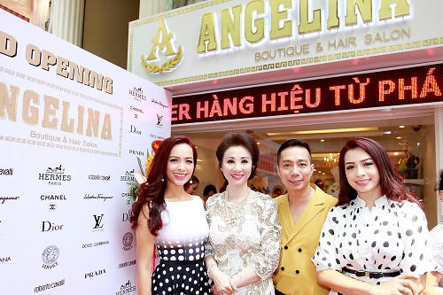 Dàn sao chúc mừng Hoa hậu Ngô Thu Trang khai trương Salon hàng hiệu
