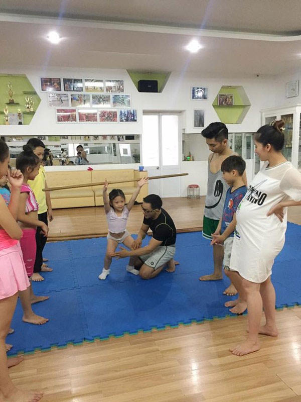 Khánh Thi đã sinh con trai đầu lòng