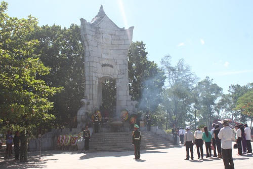 Đi qua vùng “đất lửa”