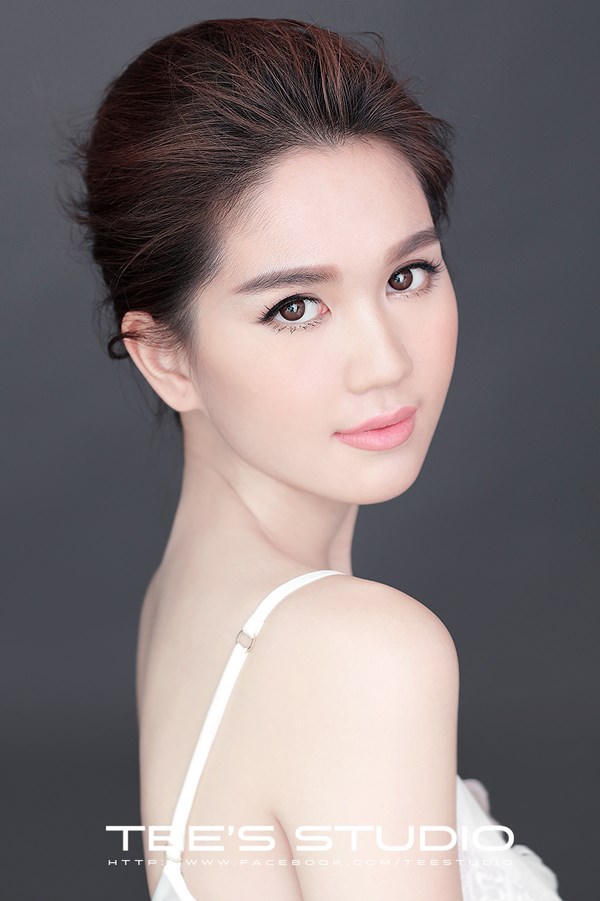 Chung Thanh Phong trần tình về “ảnh nude” 100% của Ngọc Trinh