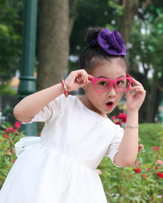 Gặp sao nhí 8 tuổi đắt show nhất miền Bắc