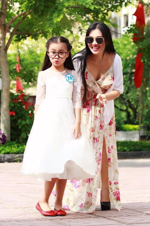 Sao nhí 8 tuổi Bảo Hân và áp lực showbiz