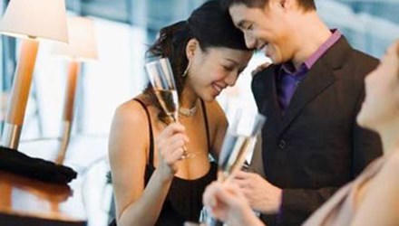 Bài học cay đắng cho gã chồng được vợ “thả” cho đi cặp bồ