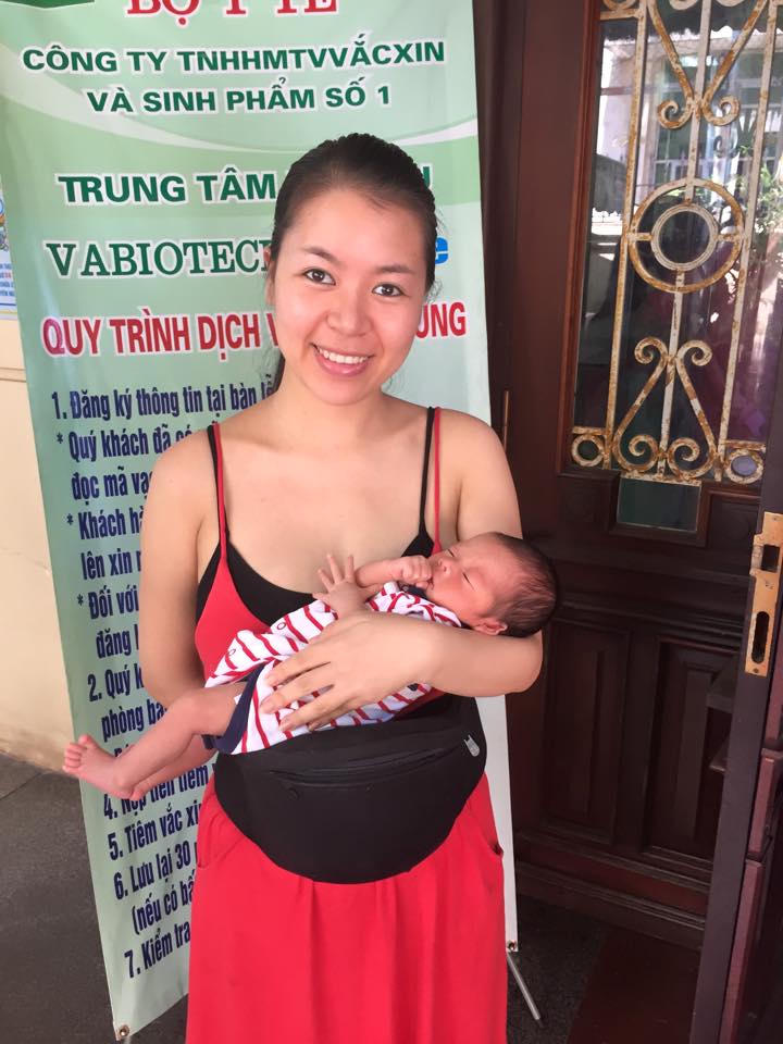 Hành trình yêu thương của cậu bé 1 tuần tuổi đã mồ côi mẹ