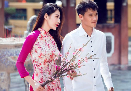 Thủy Tiên: “Ít ai trong Vbiz kiếm tiền giỏi như chồng tôi“