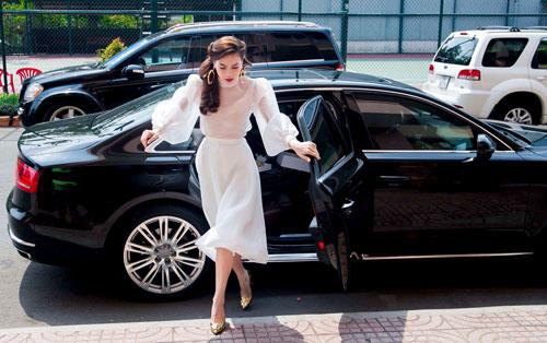 Ca sĩ được mấy người giàu?