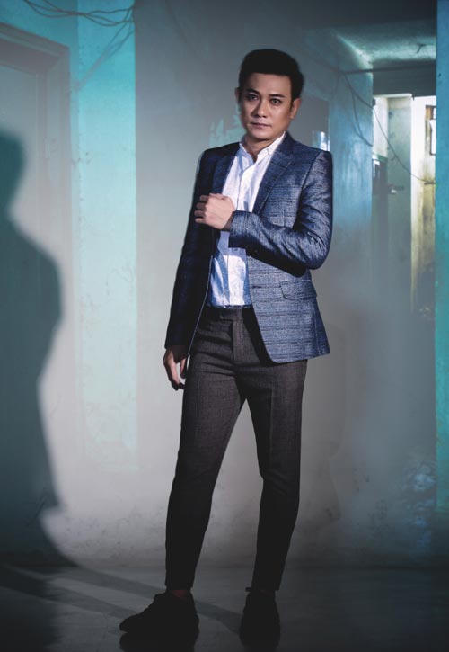 Tài tử Việt rời bỏ hào quang, chăm mẹ già đau ốm 18 năm