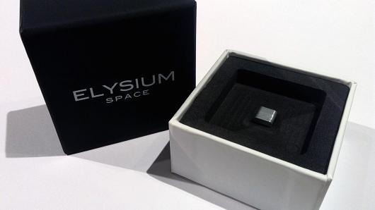 Chi 12.000 USD là có thể yên nghỉ ngàn thu trên cung trăng