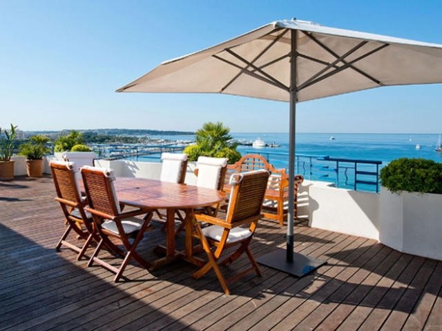 Khách sạn có giá phòng tới 450 triệu đồng/đêm