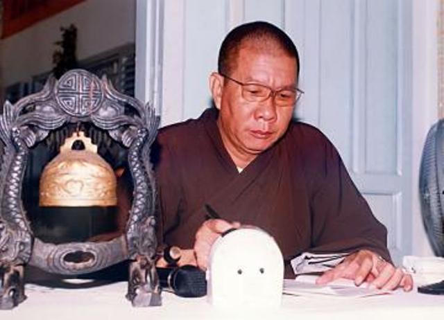 Nhà sư để lại xá lợi lưỡi sau khi viên tịch