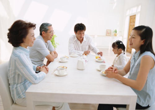 Con dâu dám “đuổi” con gái ra khỏi nhà