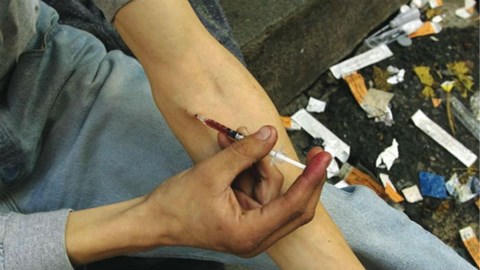 Cay đắng phát hiện sự thật về chồng ngay tuần trăng mật