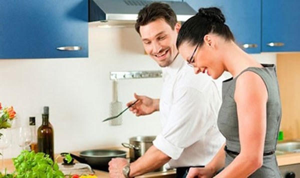 Chỗ dựa cho vợ đảm sinh toàn con gái