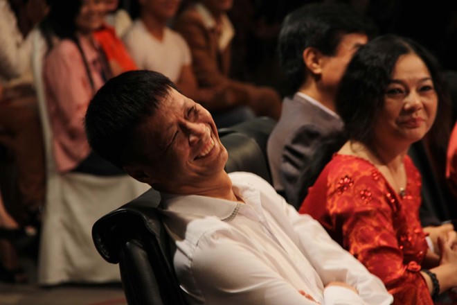 Lời kêu gọi phụ nữ vùng lên khỏi bữa cơm nhà của Lê Hoàng