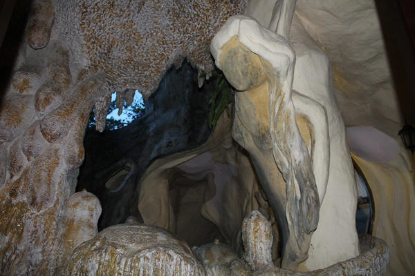 Lên Đà Lạt hãy ghé “Ngôi nhà điên“