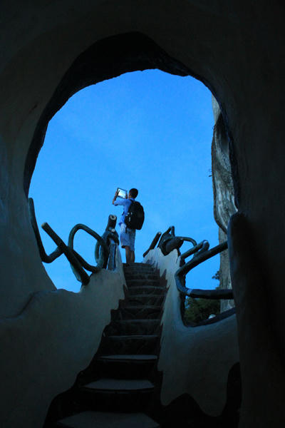 Lên Đà Lạt hãy ghé “Ngôi nhà điên“