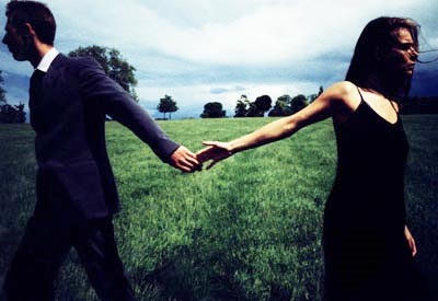 Ở bên người mới ba năm vẫn chưa quên tình cũ