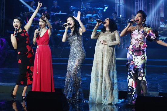 Hà Trần: Thu Phương chỉ là ngôi sao hát vũ trường