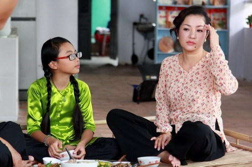Nghệ sĩ hài Thúy Nga tiết lộ sự thật về cha ruột con gái