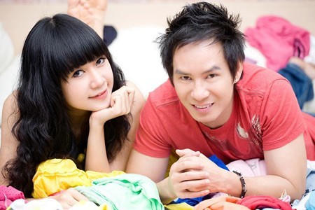 Những "trai già" showbiz lấy vợ kém vài chục tuổi