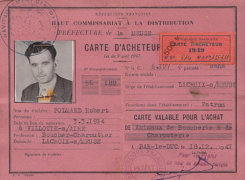 Bò ở nhà nghỉ tiêu chuẩn 5 sao bán giá 3.000 USD/ miếng thịt