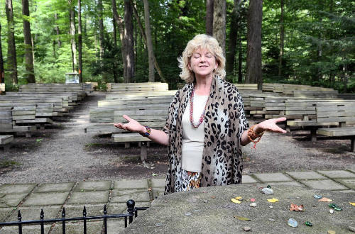 Thị trấn có thể nói chuyện với người đã khuất