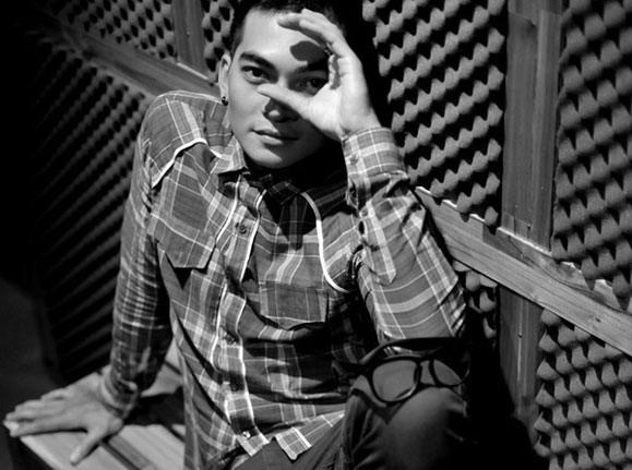 Âm nhạc chê… showbiz 