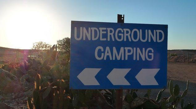 Đưa cả thị trấn xuống dưới lòng đất để... tránh nóng