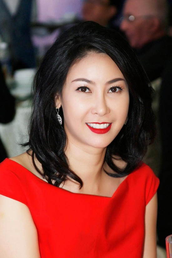 Ký ức gia đình đắng cay của Mr. Đàm, Hà Kiều Anh