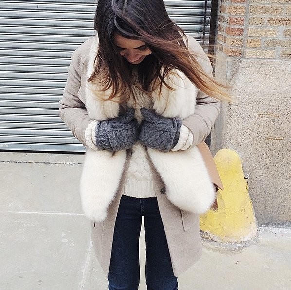 Phối khăn quàng sành điệu ngày đại hàn