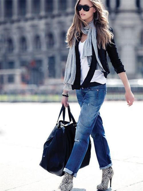 Phối khăn quàng sành điệu ngày đại hàn