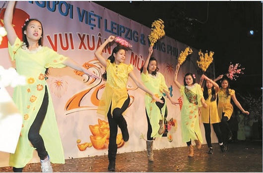 Cồn cào những tết xa quê