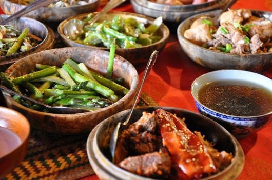 “Soi”  Tết Nguyên đán các nước qua món ăn