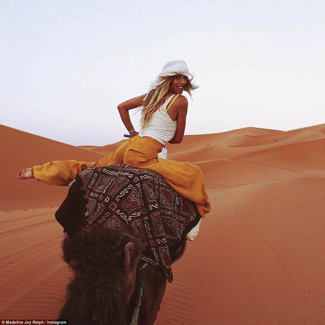 Cặp đôi vòng quanh thế giới chia sẻ kinh nghiệm du lịch giá rẻ