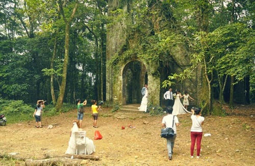 Khám phá những căn biệt thự cổ trong vườn quốc gia Ba Vì