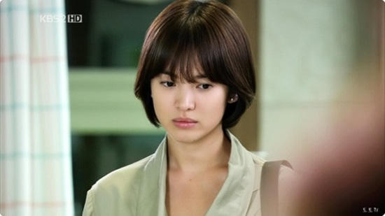 Cơn sốt thời trang từ những bộ phim của Song Hye Kyo