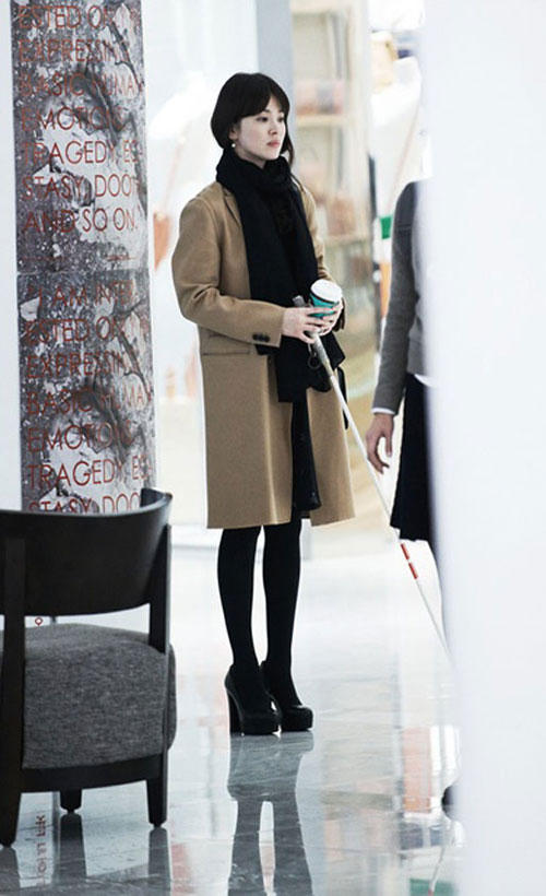 Cơn sốt thời trang từ những bộ phim của Song Hye Kyo