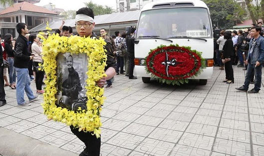 Tiễn biệt Trần Lập kết thúc hành trình đẹp nhất nơi trần thế