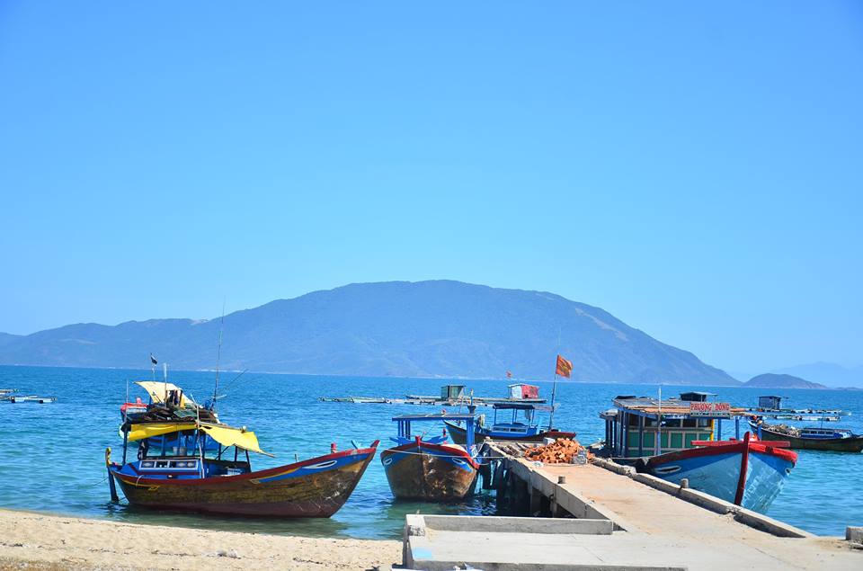 Điệp Sơn - Hành trình để đi bộ trên biển