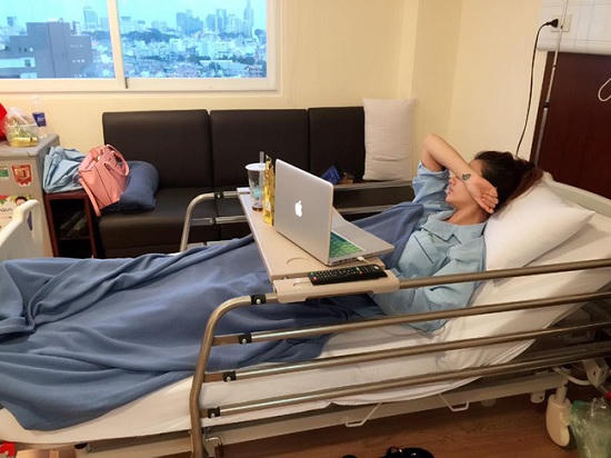 Hồng Quế bất ngờ chia sẻ đang mang thai con đầu lòng ở tuổi 22