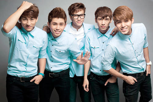 Isaac 365 lần đầu trả lời những tin đồn giới tính