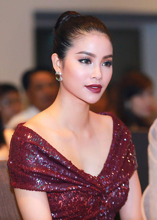 Sao Việt nào đẹp nhất khi theo trào lưu môi trầm?