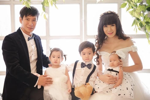 Nuôi dạy con 'ngẫu hứng' như sao Việt