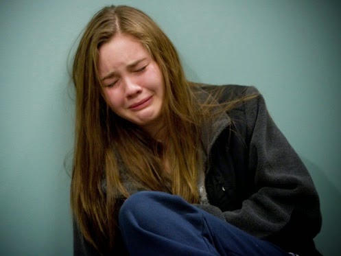 Giúp con vượt qua 'cửa ải' khủng hoảng tâm lý