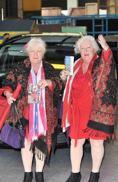 Gái mại dâm phục vụ hơn 350.000 khách chuyển nghề