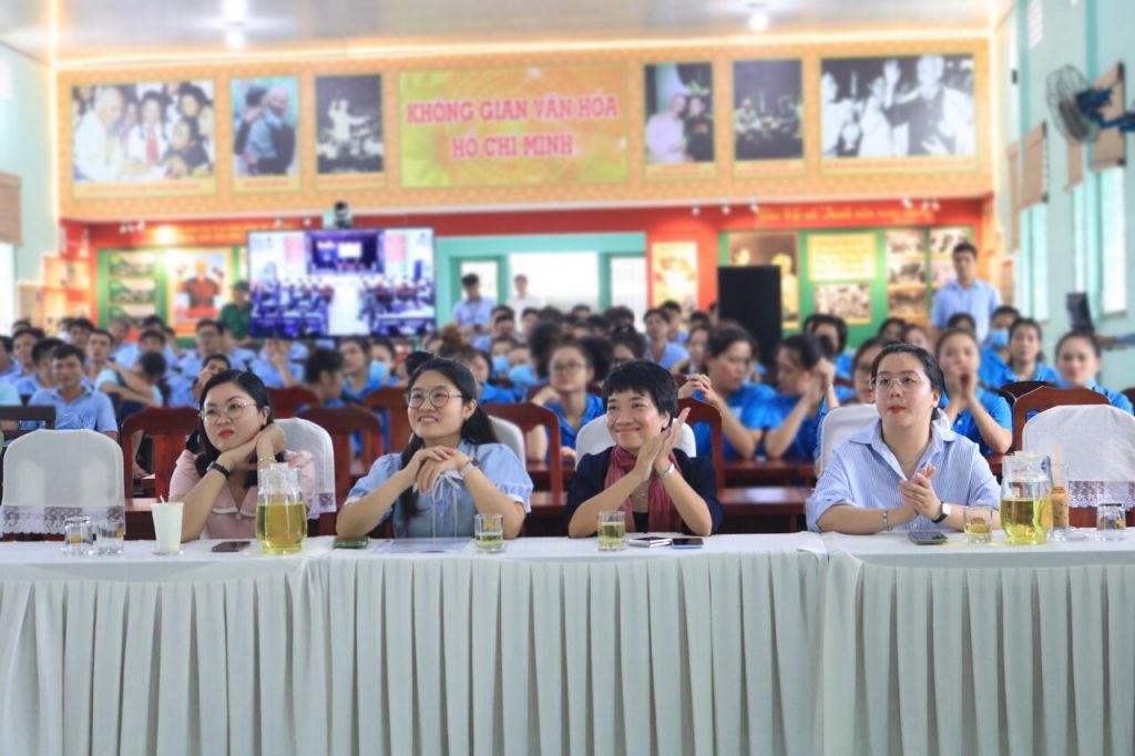 Đánh bạn có thể phạm tội hình sự