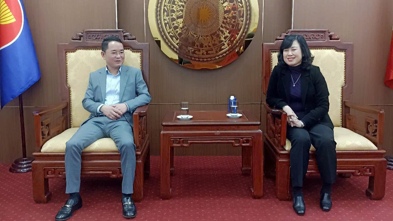 Tổng biên tập Báo Pháp luật Việt Nam chúc mừng ngành Y tế nhân kỷ niệm 70 năm Ngày Thầy thuốc Việt Nam